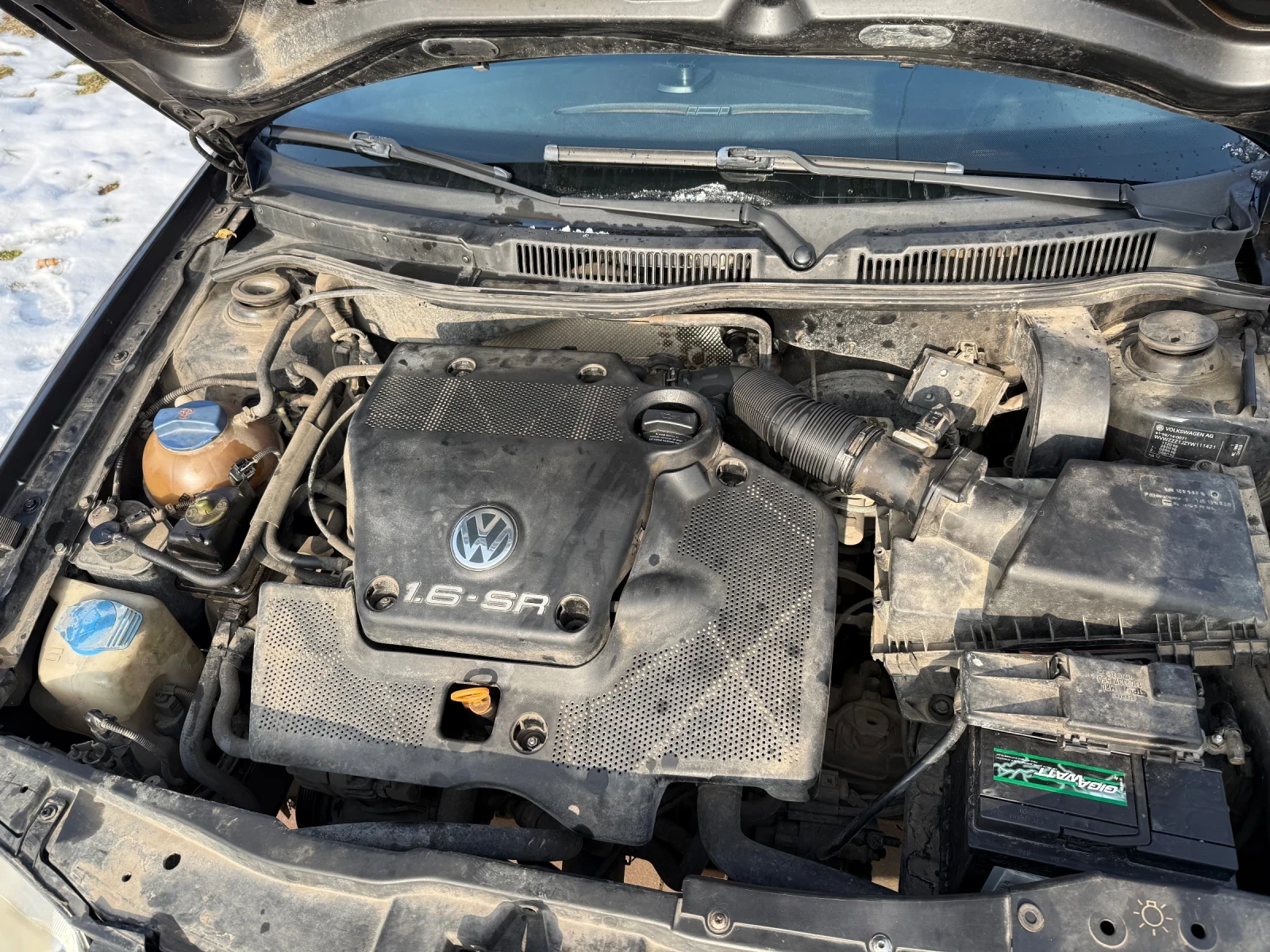 VW Bora 1.6 - изображение 5