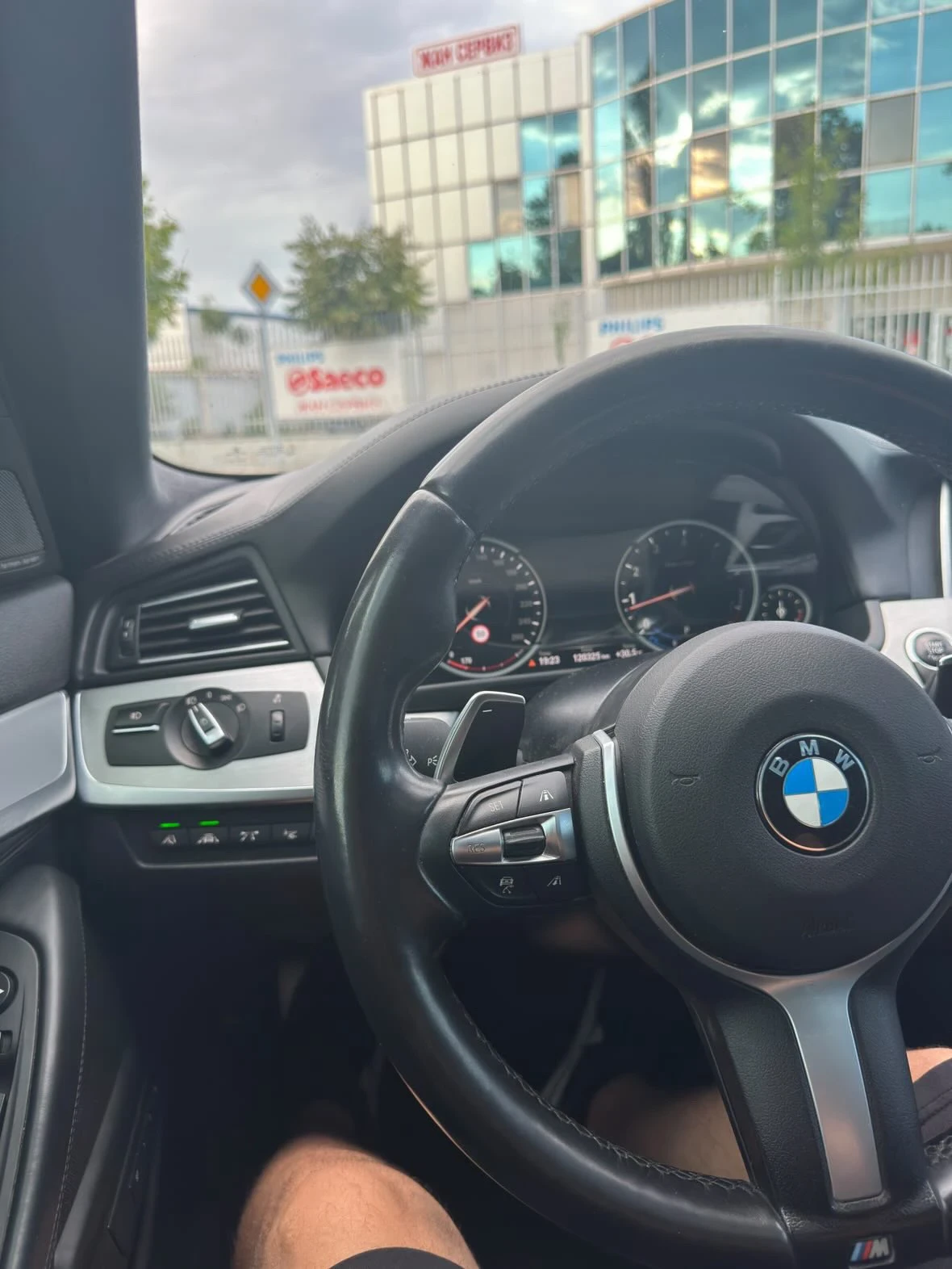 BMW 550 F10 - изображение 5