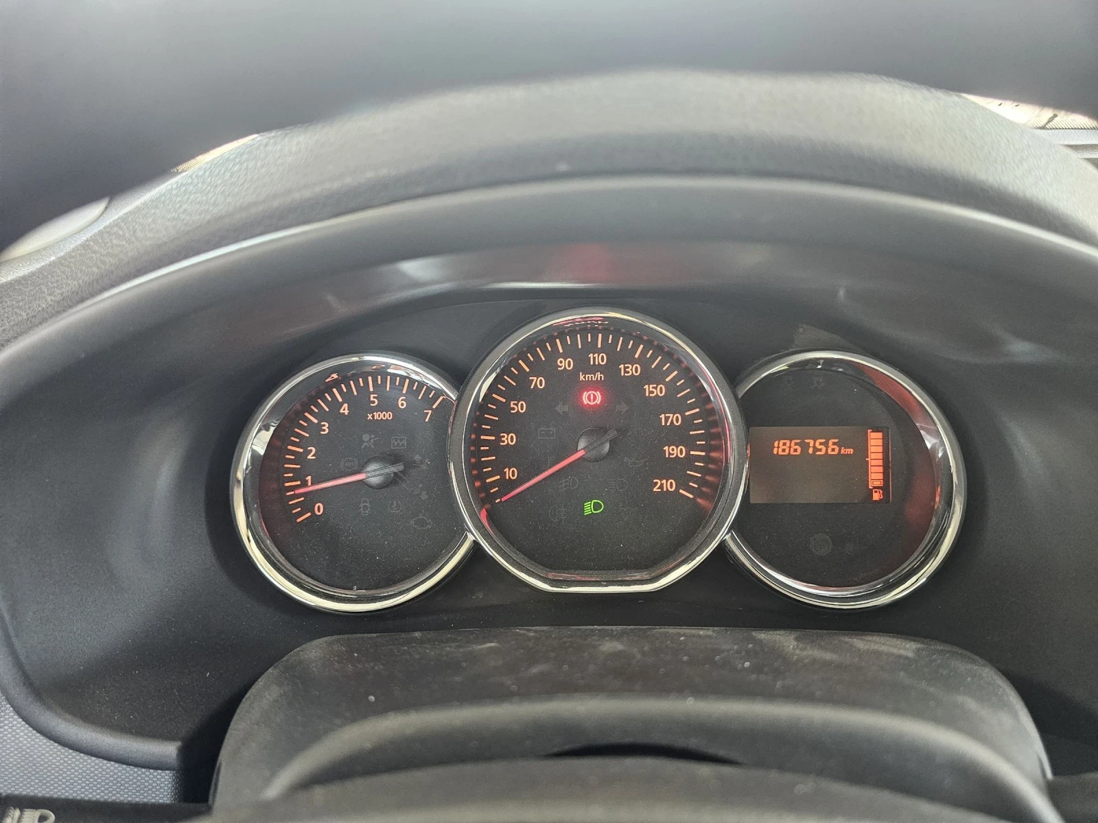 Dacia Sandero 1.5 dci - изображение 7