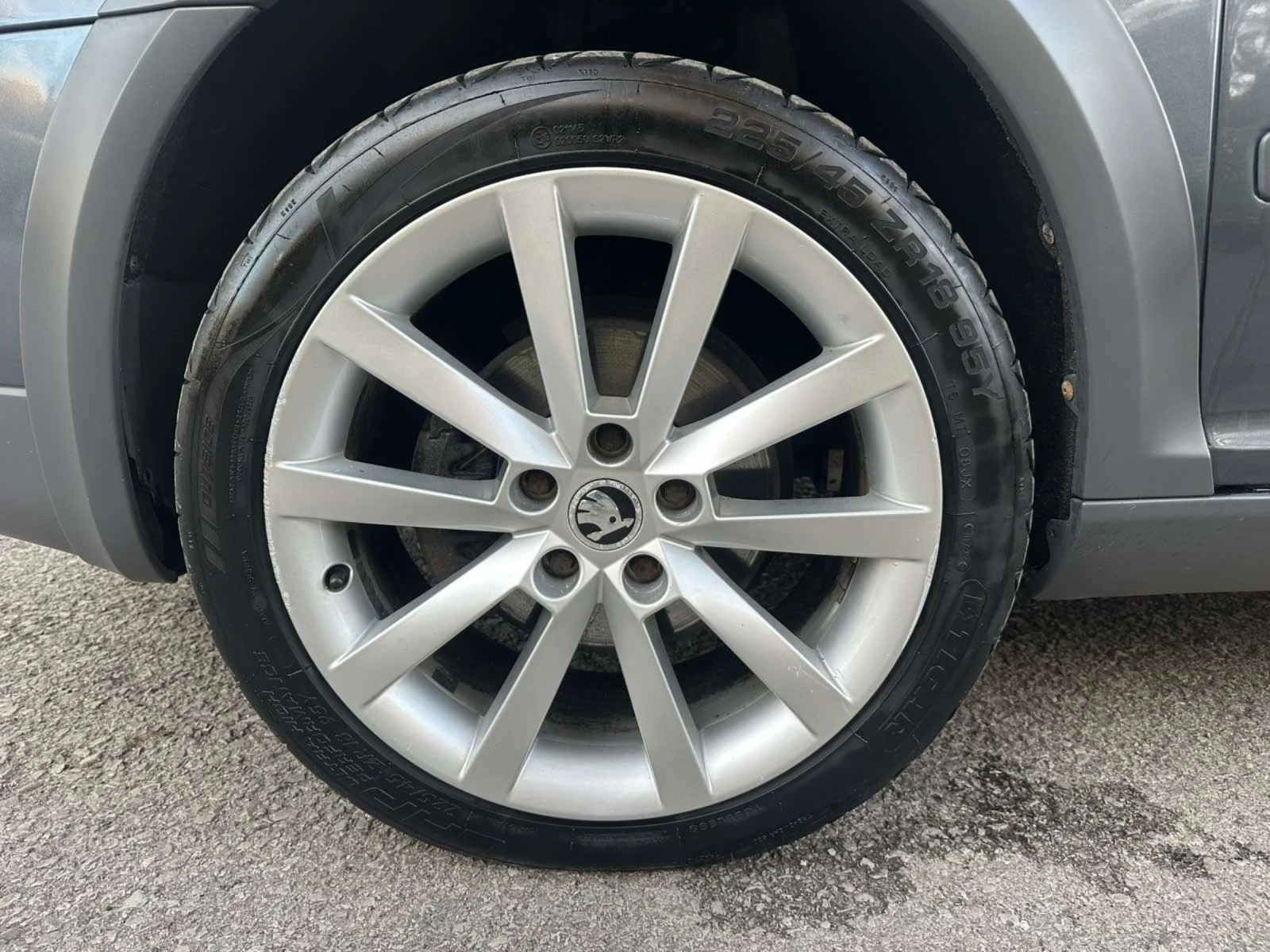 Skoda Octavia Scout / 2.0TDI / 4X4 /   | Mobile.bg   17