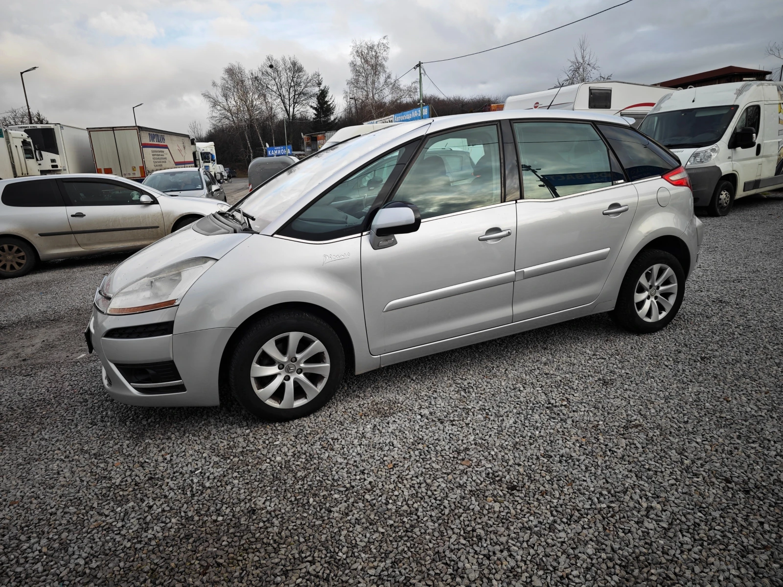 Citroen C4 Picasso 1, 6 HDi Exclusive | Mobile.bg   2