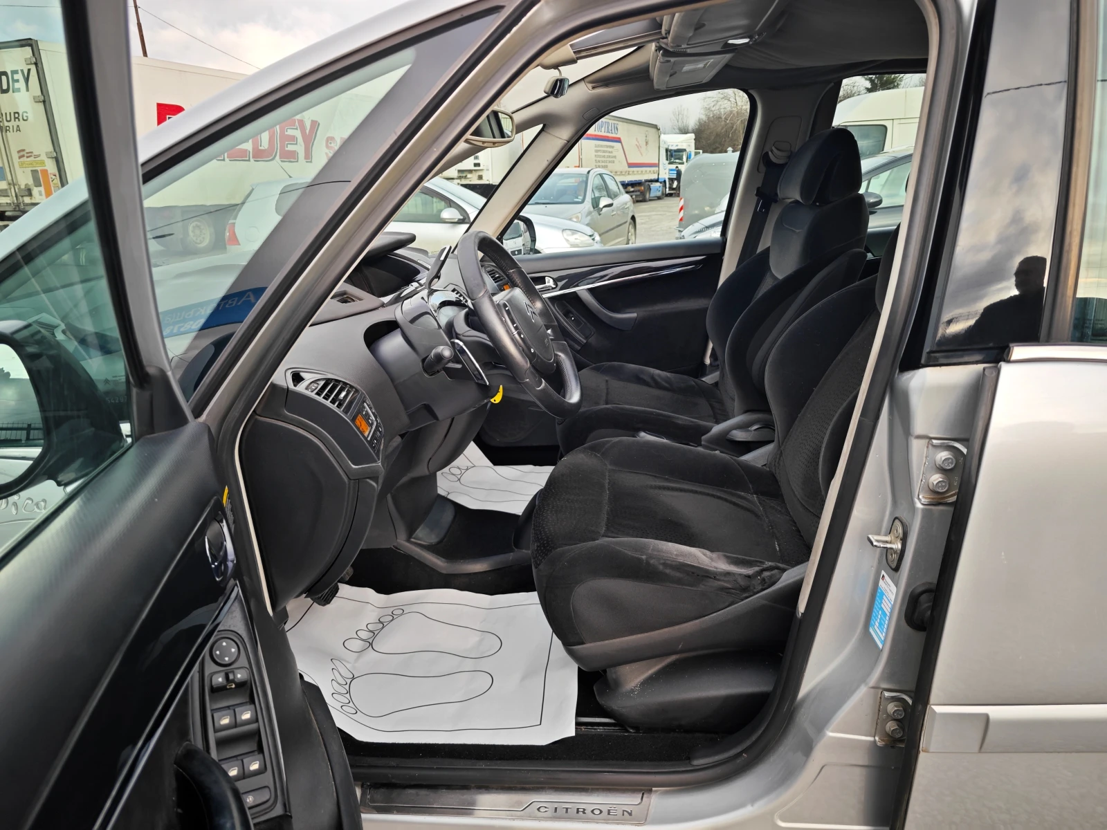 Citroen C4 Picasso 1, 6 HDi Exclusive | Mobile.bg   9