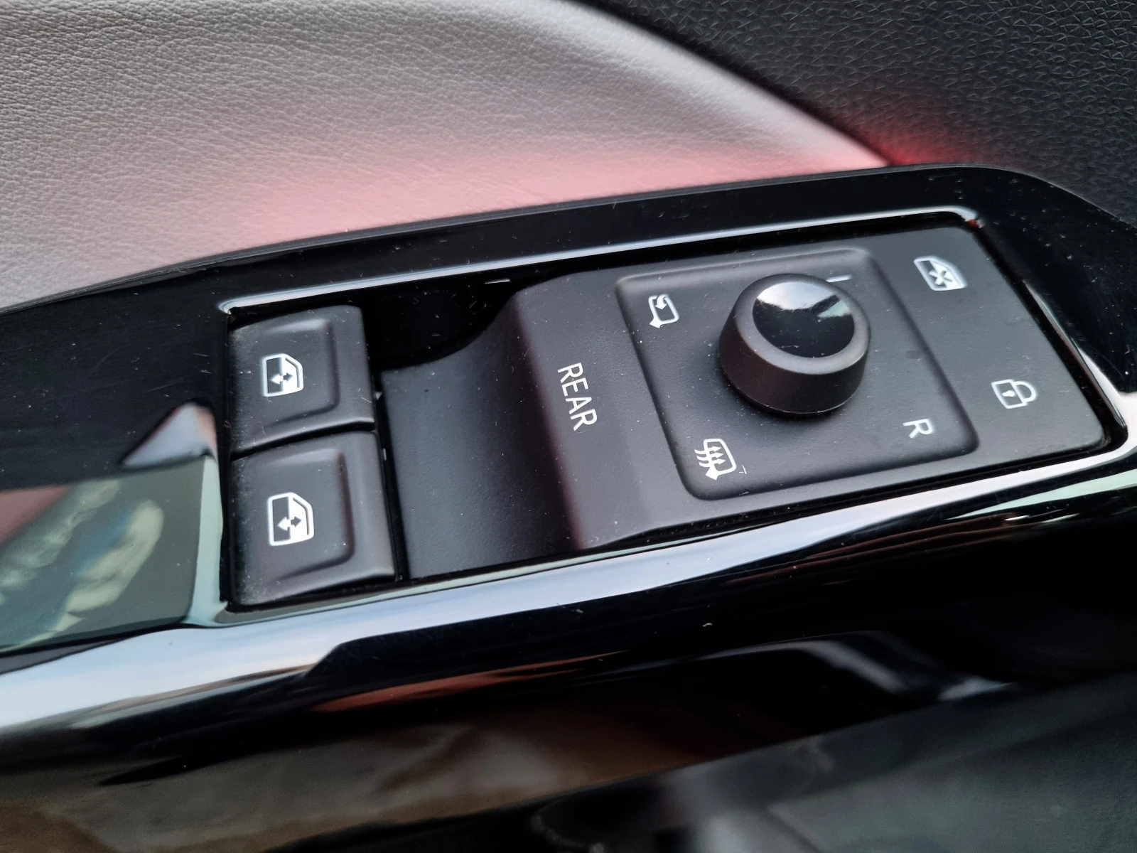 VW ID.3 ����������� 204 �.�./58 kwh/450��/1st/LED/������ | Mobile.bg � ����������� 17