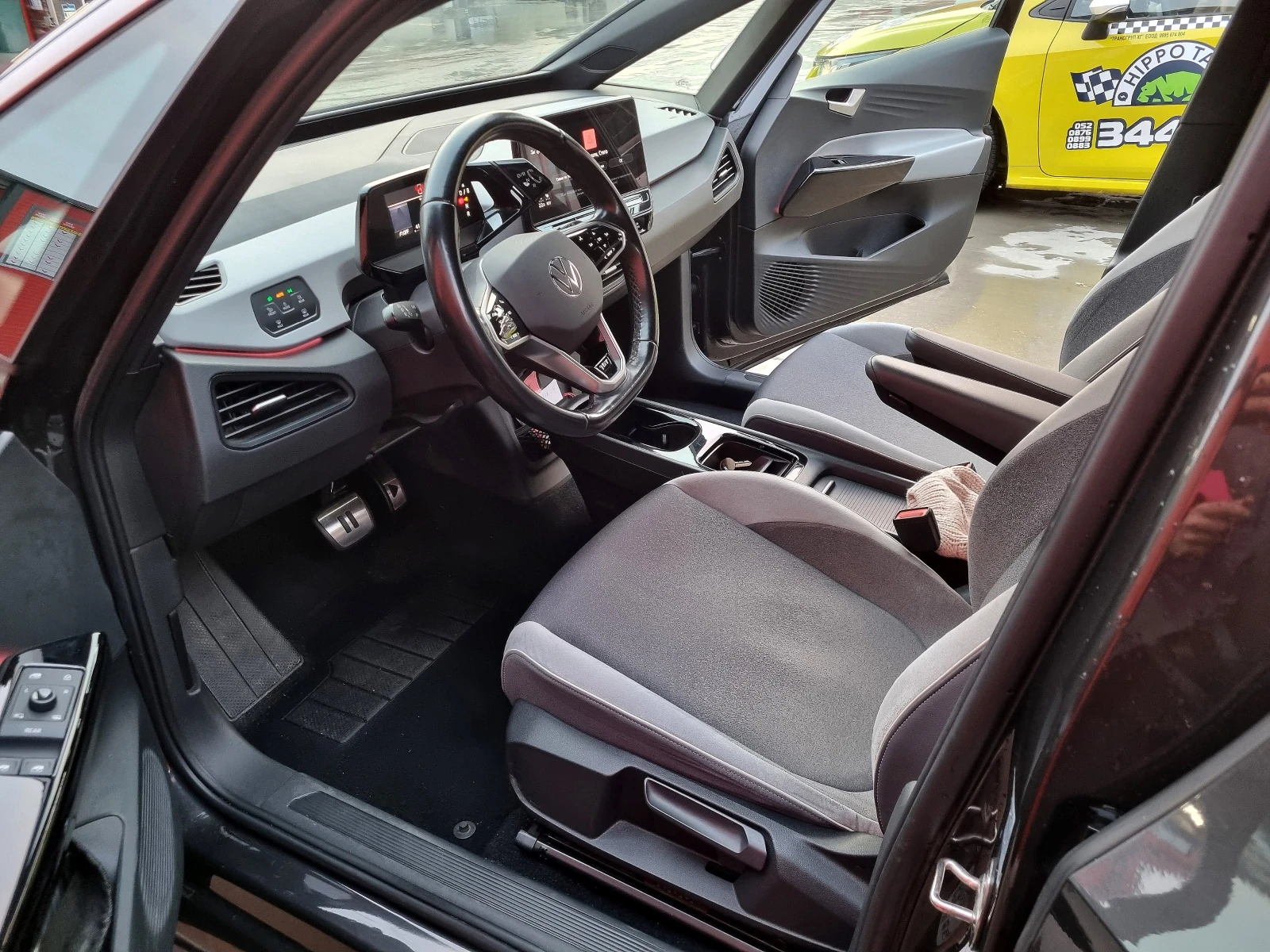 VW ID.3 Гаранционна 204 к.с./58 kwh/450км/1st/LED/Камера - изображение 9