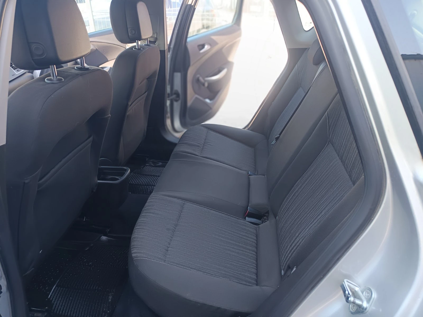 Opel Astra, снимка 13 - Автомобили и джипове - 53679705