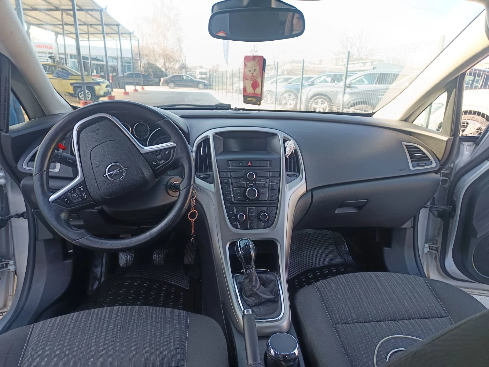 Opel Astra, снимка 10 - Автомобили и джипове - 53679705