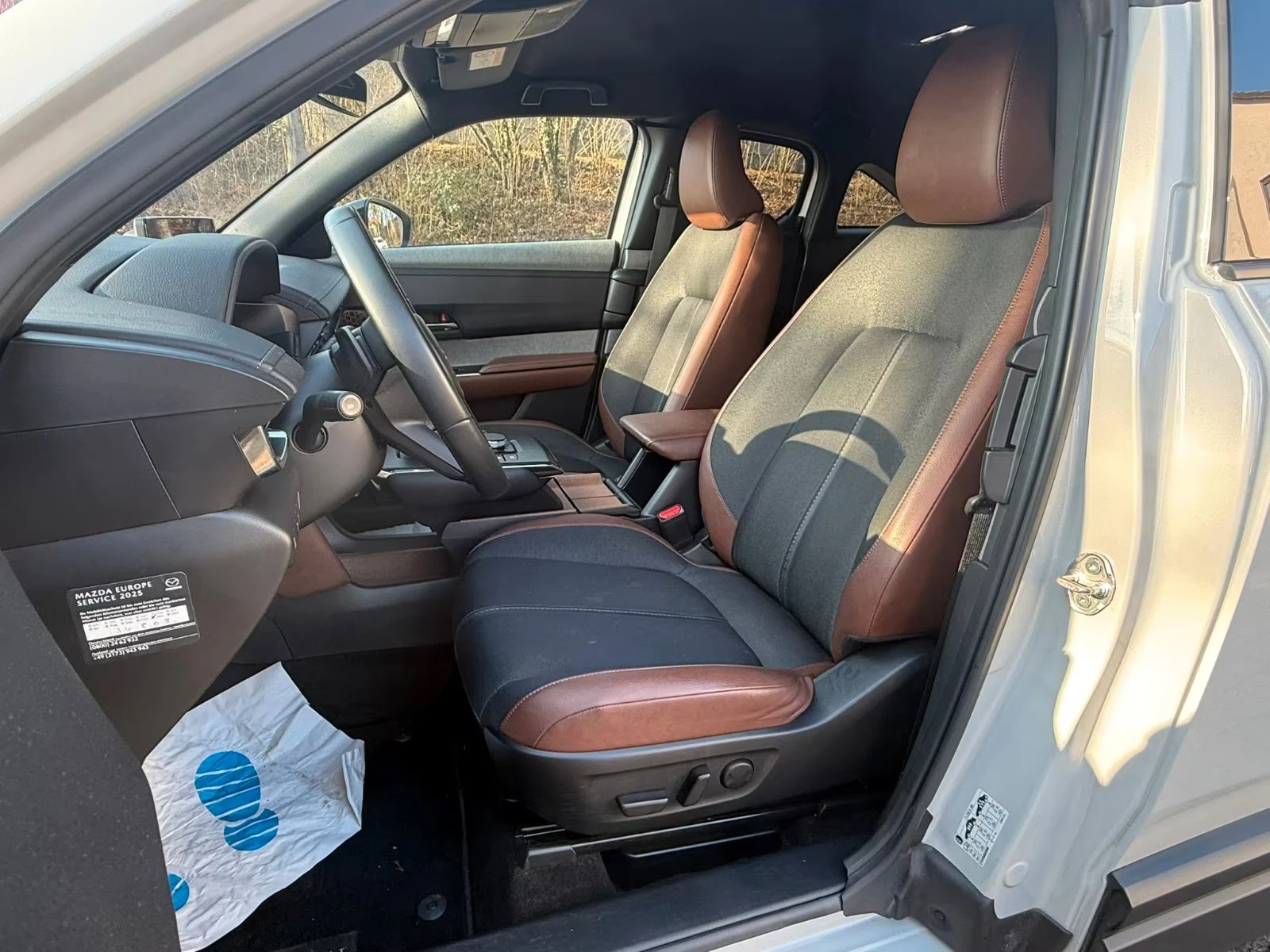 Mazda MX-30 SKYACTIVE/145HP/ACC/CAM/БАТЕРИЯ-СЕРТИФИКАТ/236z, снимка 10 - Автомобили и джипове - 54042882