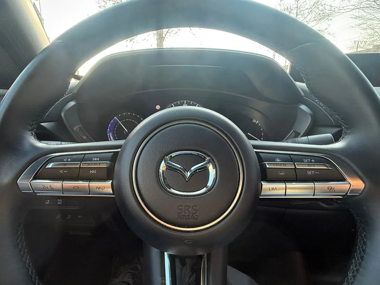 Mazda MX-30 SKYACTIVE/145HP/ACC/CAM/БАТЕРИЯ-СЕРТИФИКАТ/236z, снимка 9 - Автомобили и джипове - 54042882