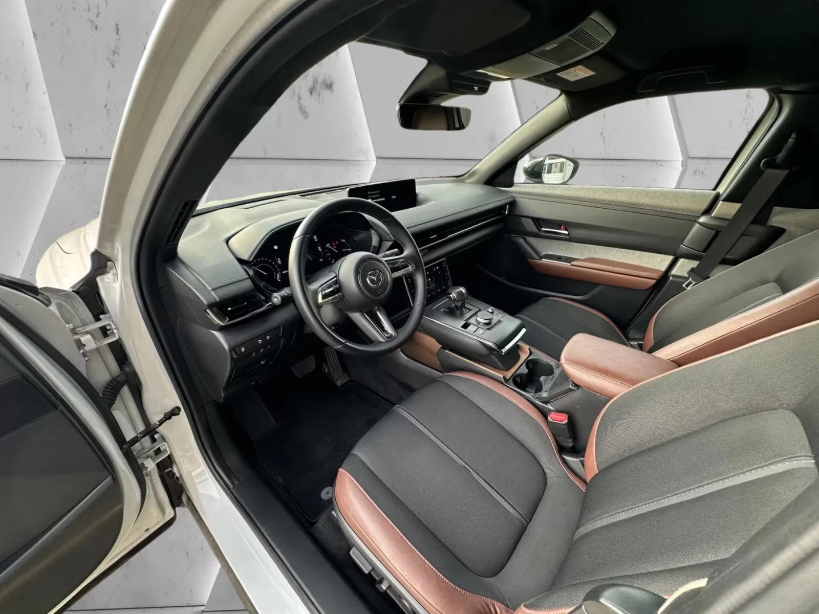 Mazda MX-30 ADVANTAGE/145HP/HUD/ACC/CAM/HEATPUMP/LED/247z | Mobile.bg � ����������� 7