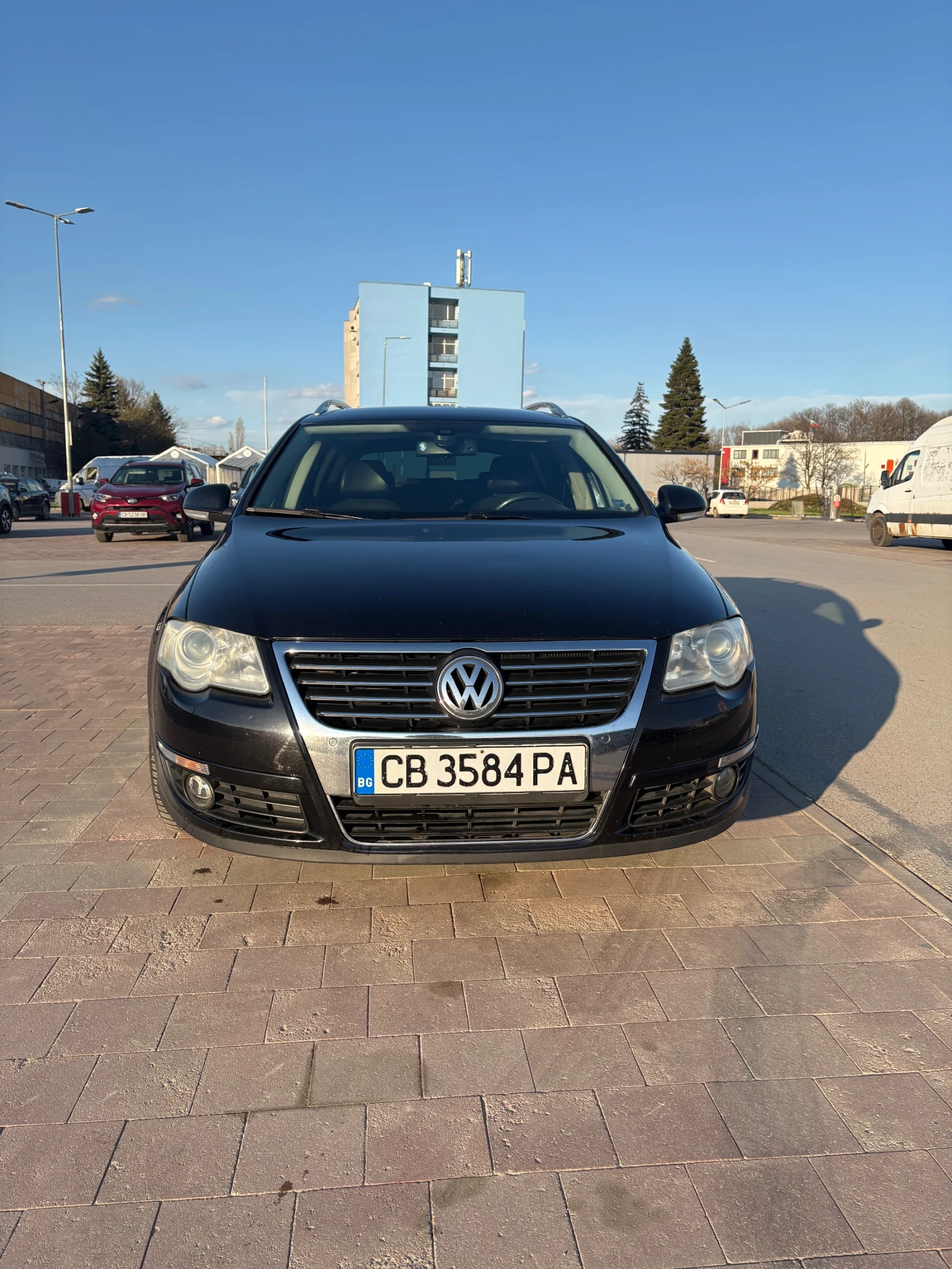 VW Passat, снимка 2 - Автомобили и джипове - 54151332