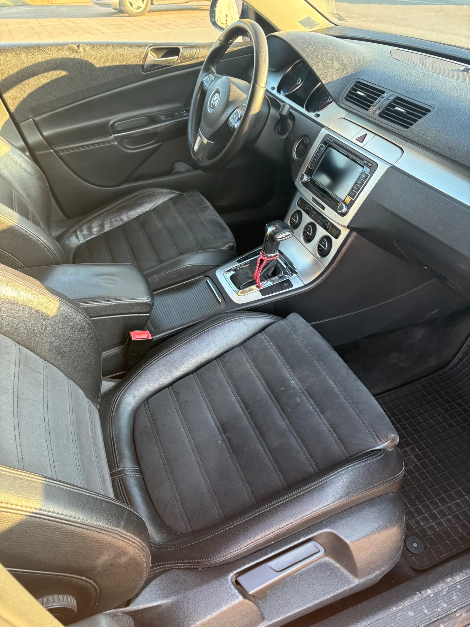 VW Passat, снимка 10 - Автомобили и джипове - 54151332