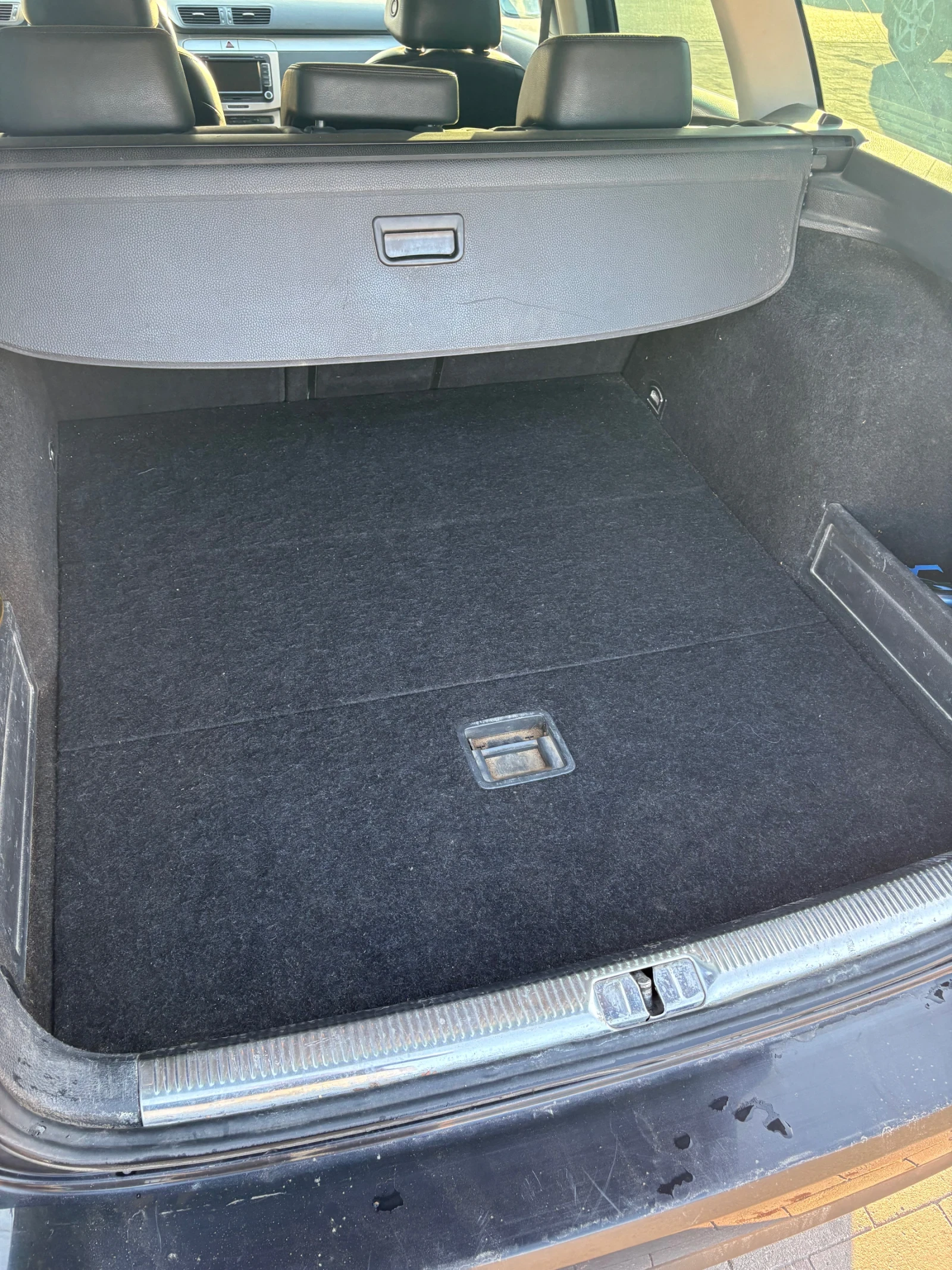 VW Passat, снимка 14 - Автомобили и джипове - 54151332