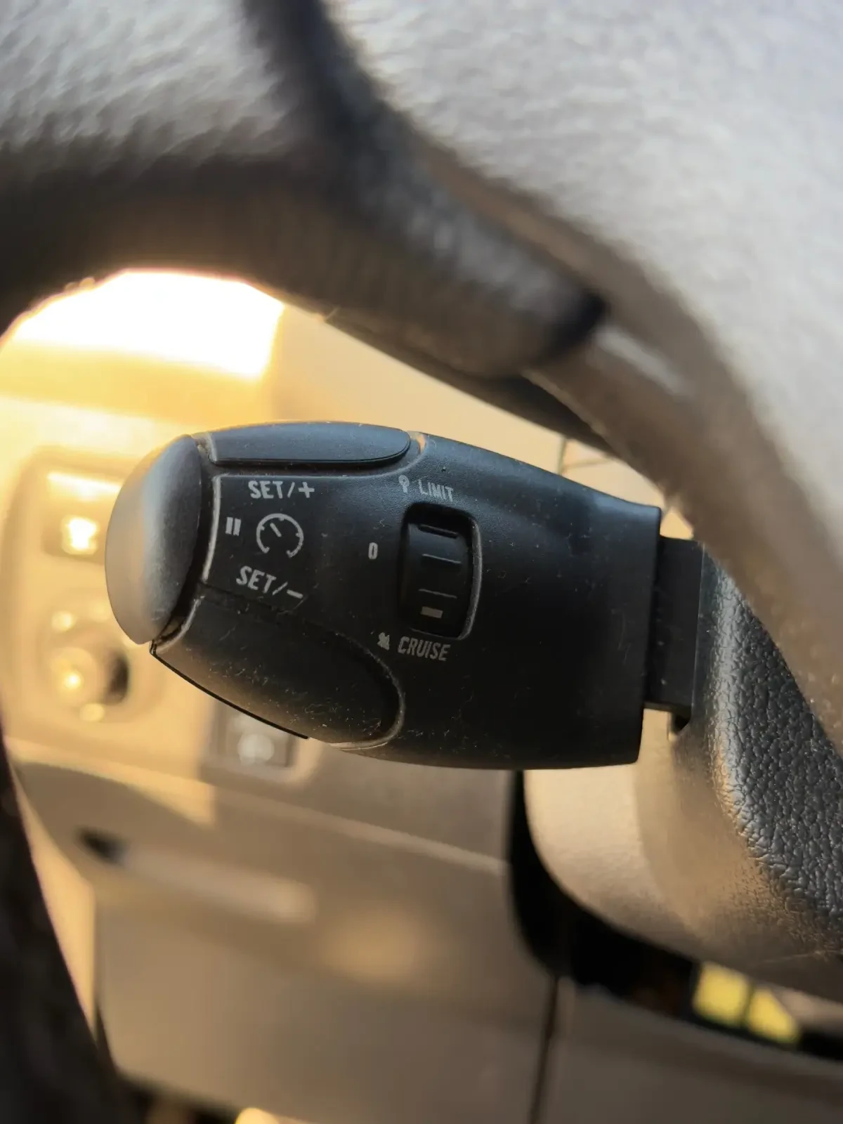 Citroen Berlingo 1.6 90hp, снимка 4 - Автомобили и джипове - 54301970