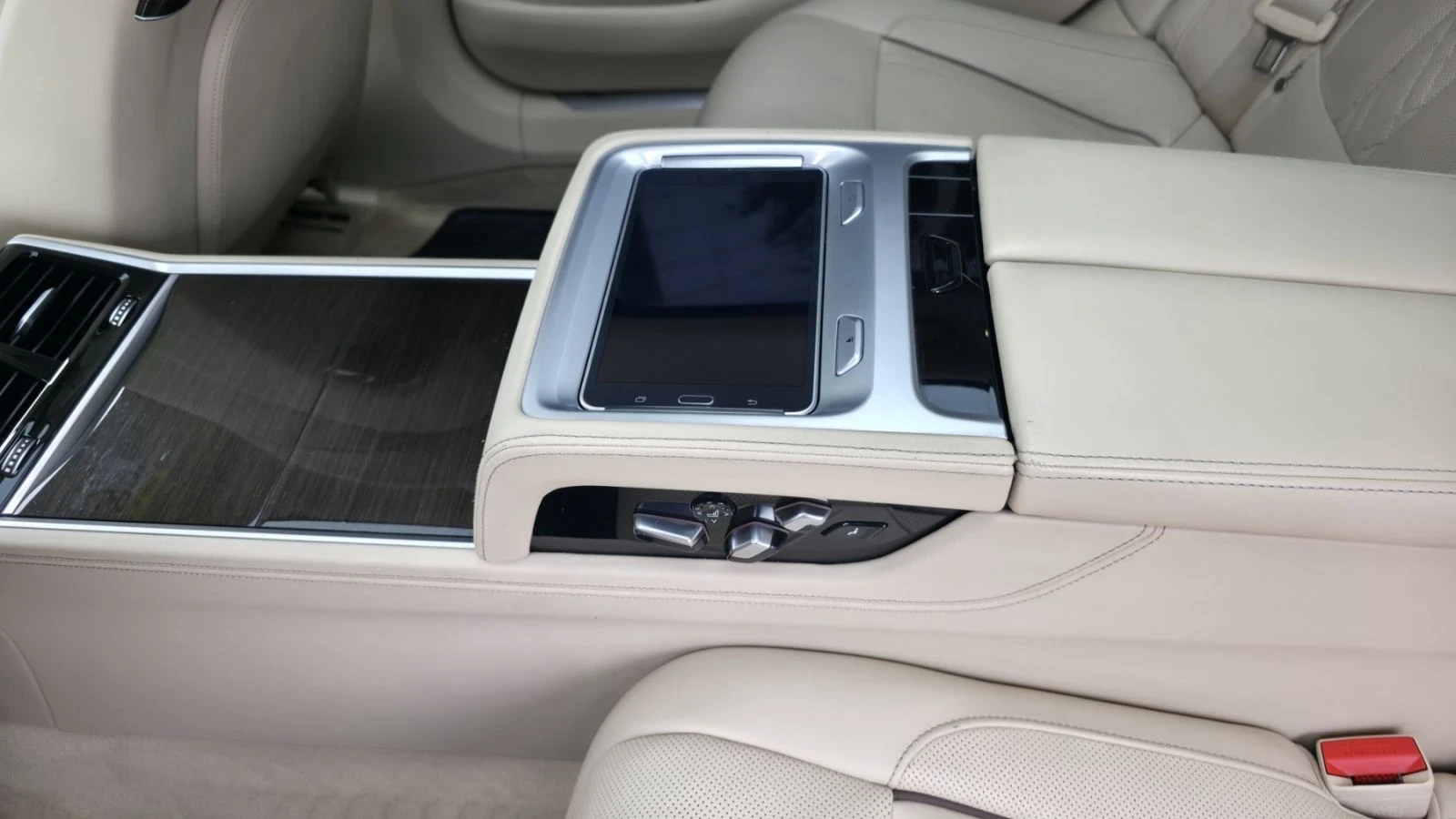BMW 730 Ld, снимка 4 - Автомобили и джипове - 54442188