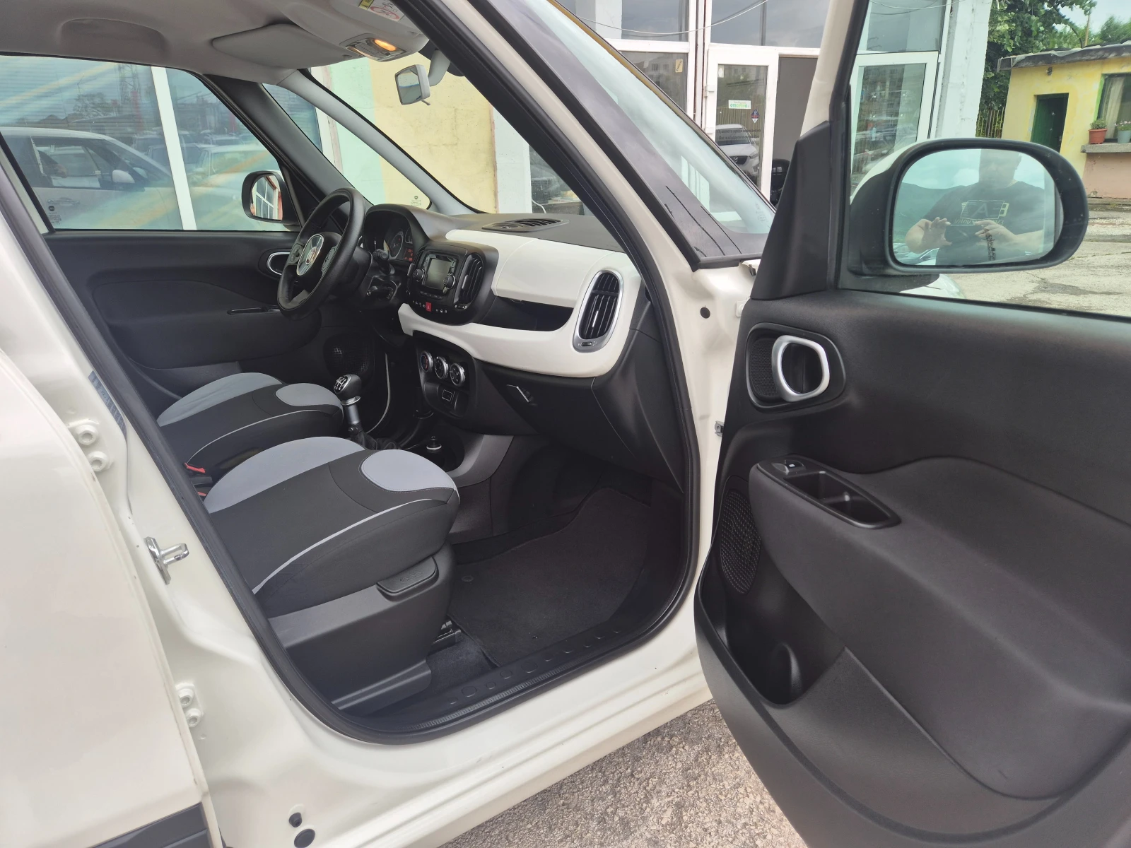 Fiat 500L 1.6 M-JET NAVI ITALY TOP, снимка 10 - Автомобили и джипове - 54783159
