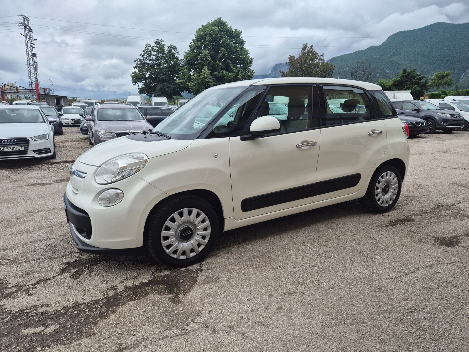 Fiat 500L 1.6 M-JET NAVI ITALY TOP, снимка 8 - Автомобили и джипове - 54783159