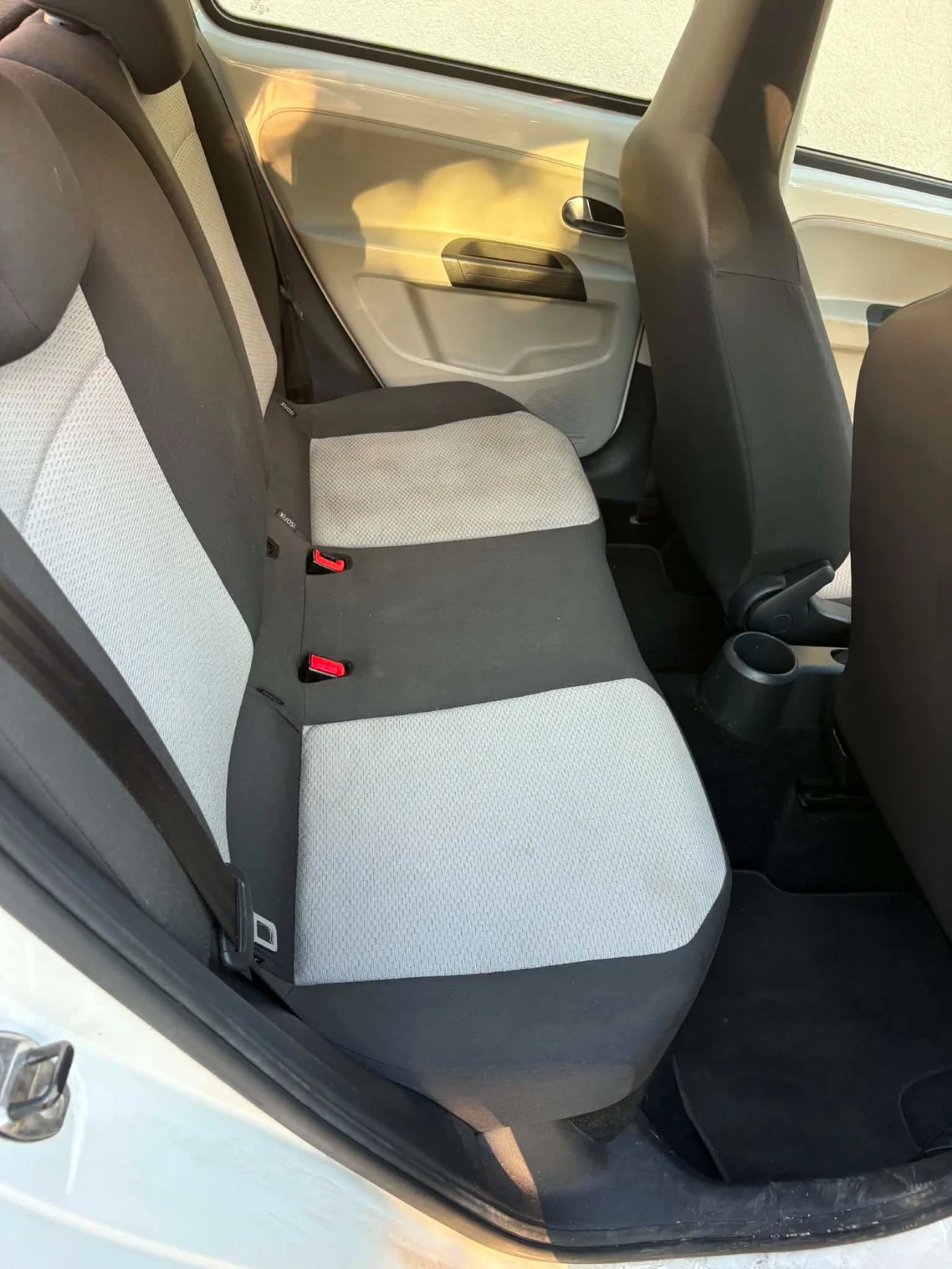 Seat Mii 2012, снимка 6 - Автомобили и джипове - 54853706