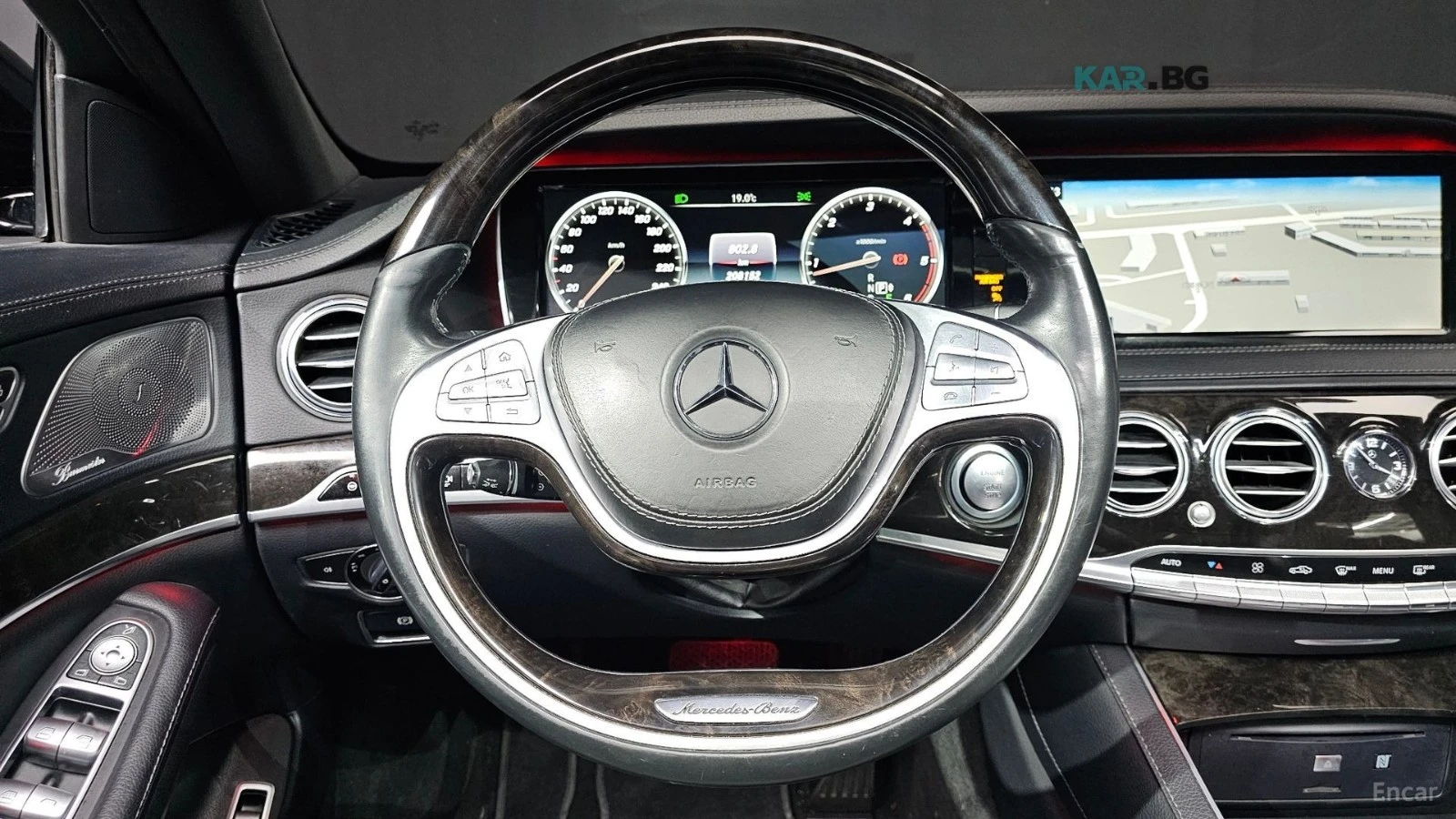 Mercedes-Benz S 350 LONG* 4MATIC* BURM* PANO* МОНИТОРИ* 360* HUD, снимка 13 - Автомобили и джипове - 54994586