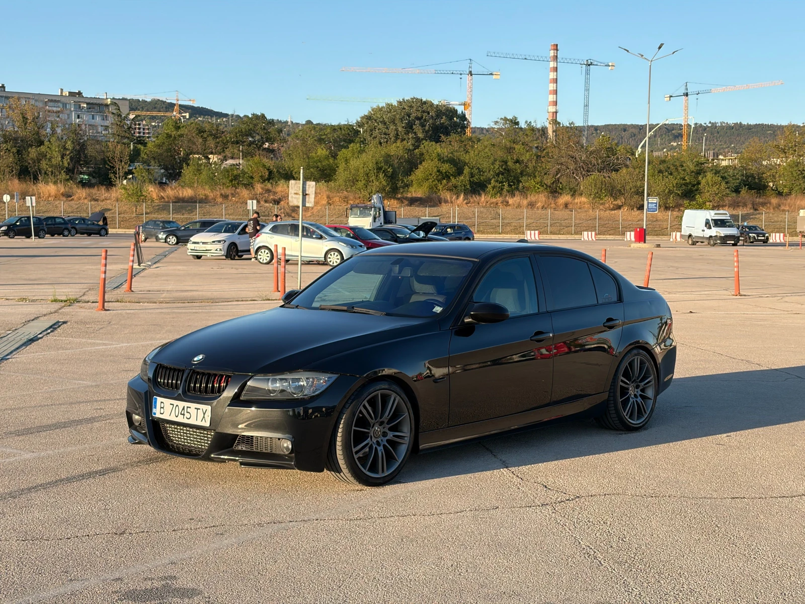 BMW 320 NAVI, RECARO, M PCKG, KASKO, снимка 2 - Автомобили и джипове - 55981303