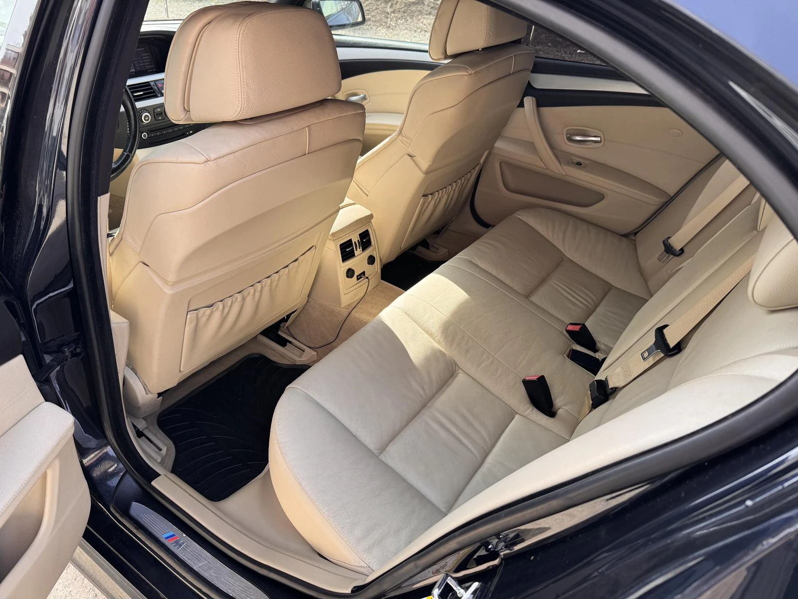 BMW 530, снимка 12 - Автомобили и джипове - 56164087