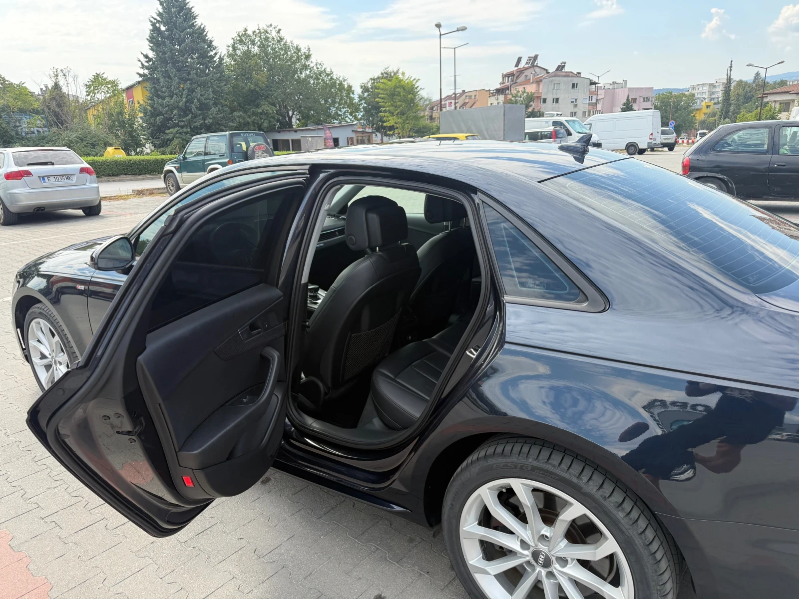 Audi A4 S-line 2.0tfsi, снимка 8 - Автомобили и джипове - 56194272