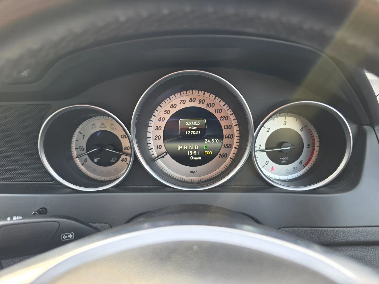 Mercedes-Benz C 220 Десен волан , перфектен , снимка 14 - Автомобили и джипове - 56215724