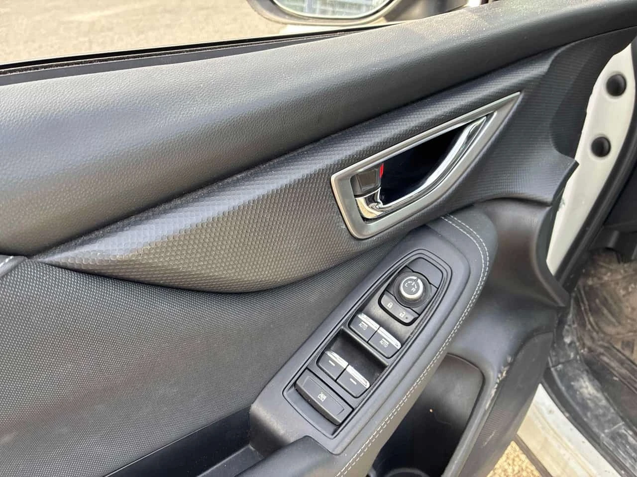 Subaru Forester * Convenience * CARFAX * ����� �� ����������� | Mobile.bg � ����������� 12