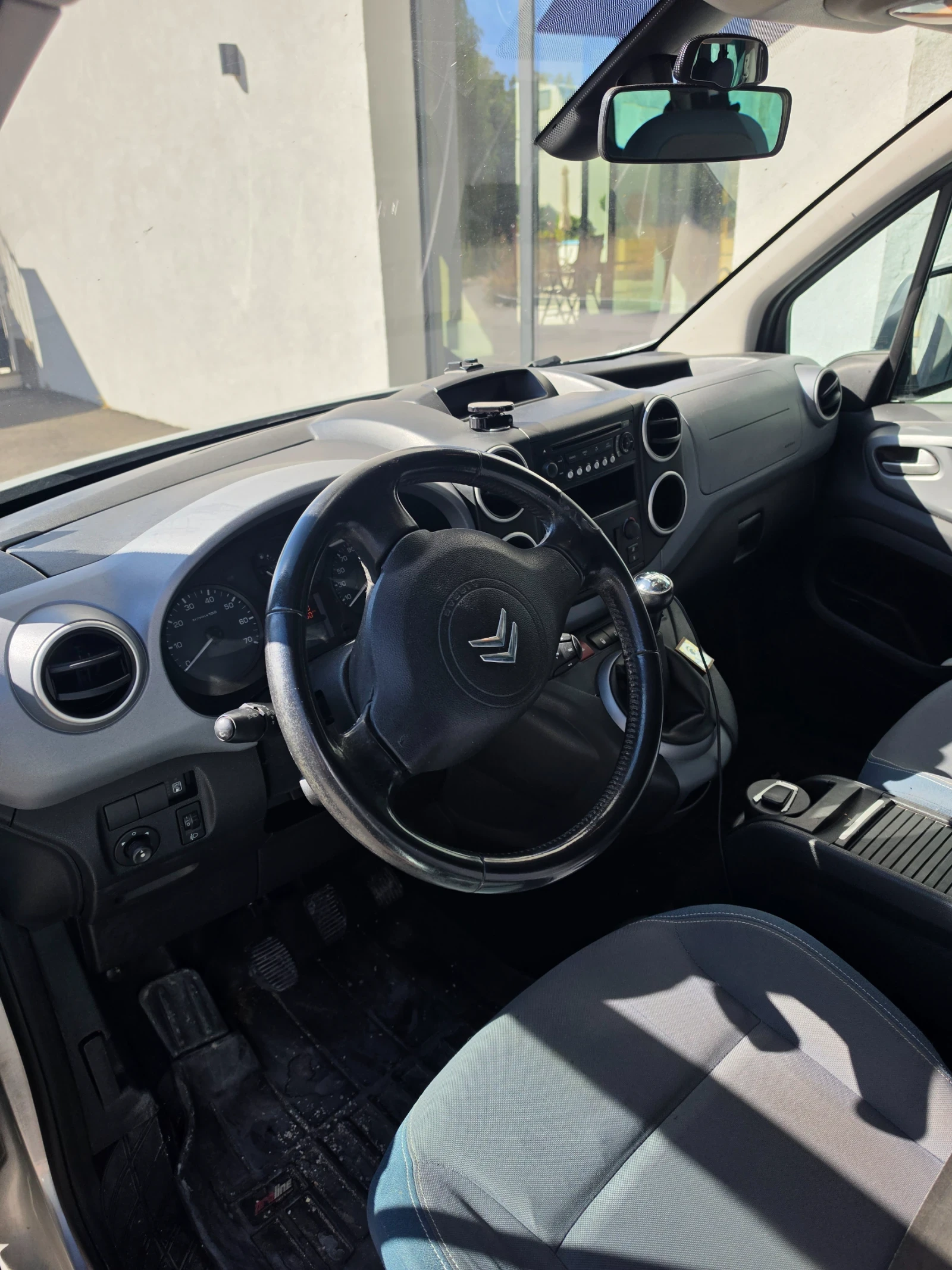 Citroen Berlingo 1.6, снимка 6 - Автомобили и джипове - 56594080