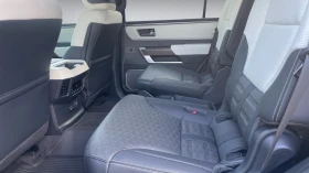 Обява за продажба на Toyota Sequoia Capstone, 4WD, Hybrid, Месечна вноска от 2490 лв. ~ 257 988 лв. - изображение 10
