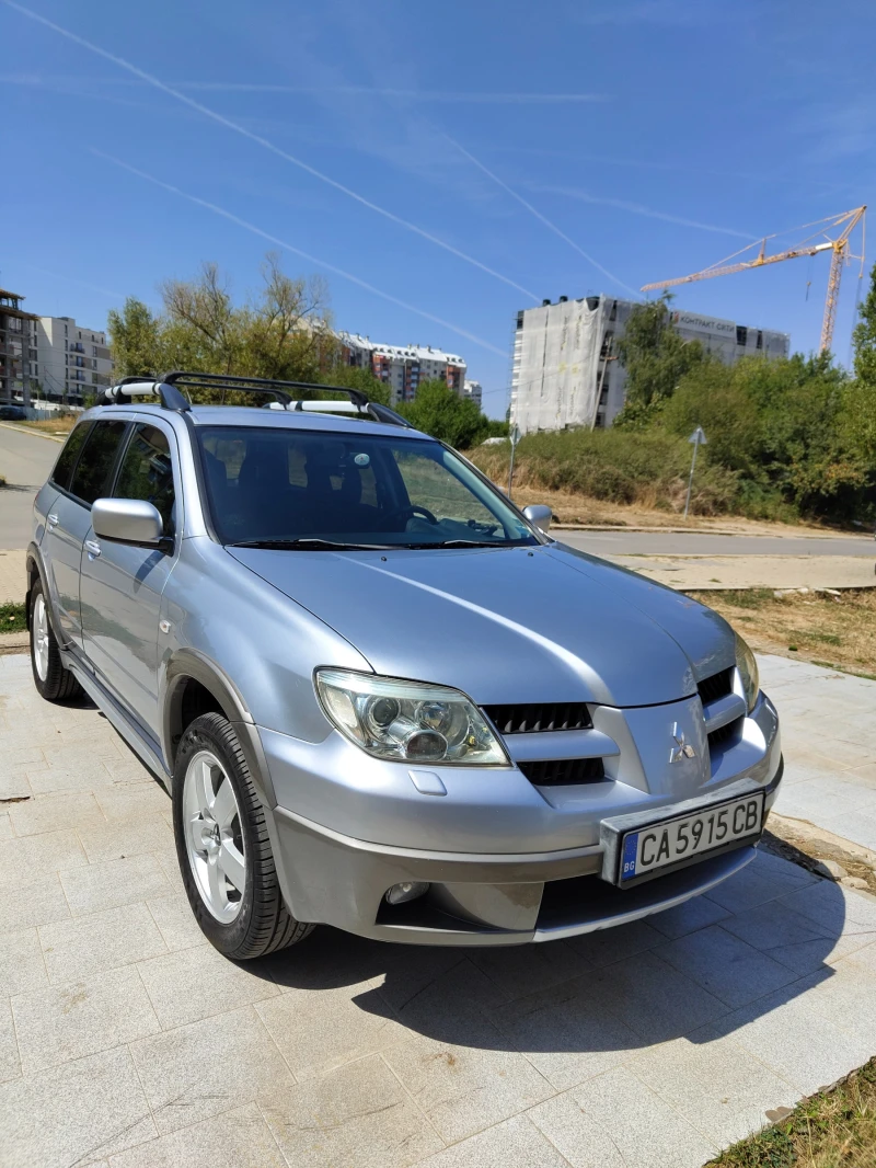 Mitsubishi Outlander 2.4/LPG, снимка 4 - Автомобили и джипове - 47529411