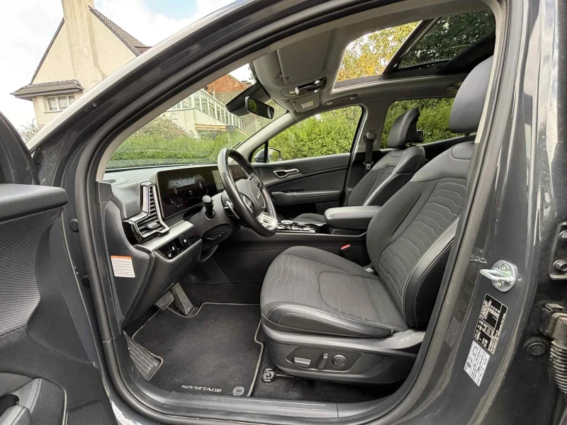 Kia Sportage 1.6 CDR, снимка 3 - Автомобили и джипове - 52681262
