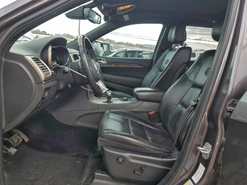 Jeep Cherokee 3.6* OVERLAND, снимка 8 - Автомобили и джипове - 52860875