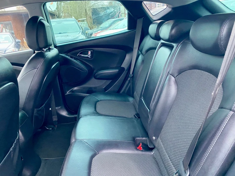 Hyundai IX35, снимка 5 - Автомобили и джипове - 52885005