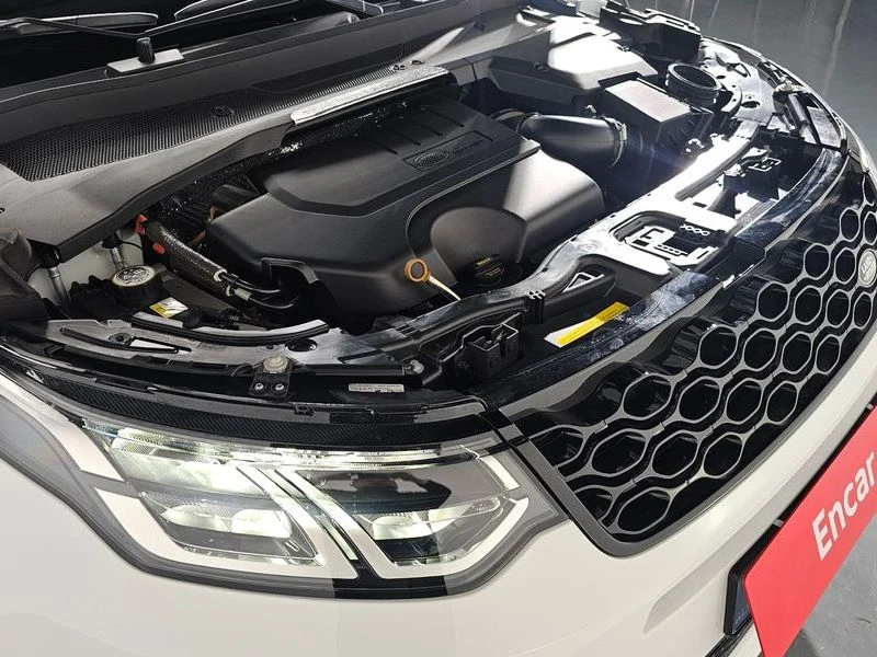 Land Rover Discovery Sport 2.0 Automatic, снимка 6 - Автомобили и джипове - 55931989