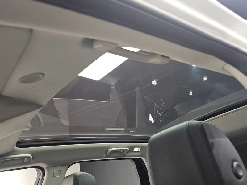Land Rover Discovery Sport 2.0 Automatic, снимка 16 - Автомобили и джипове - 55931989