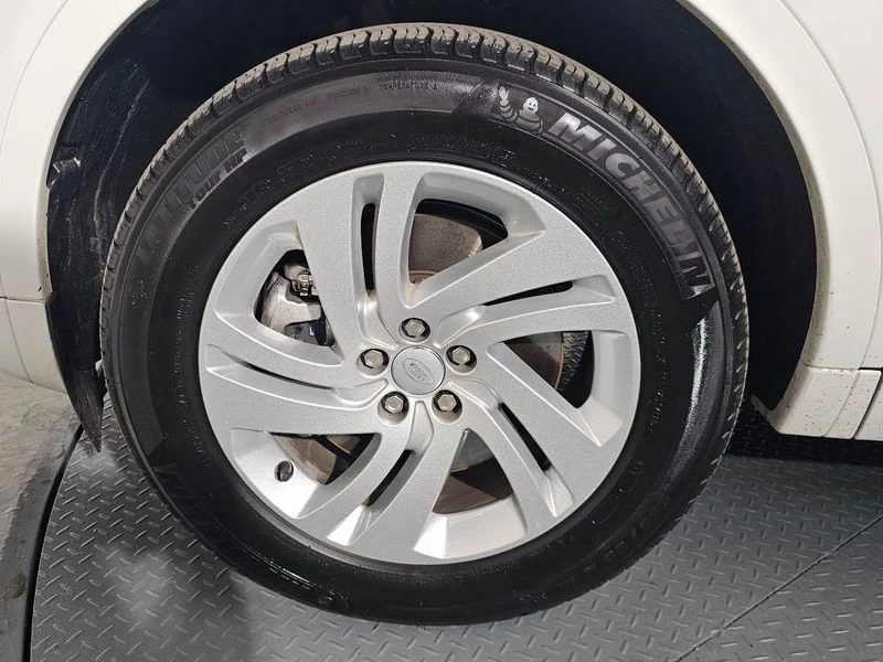 Land Rover Discovery Sport 2.0 Automatic, снимка 5 - Автомобили и джипове - 55931989