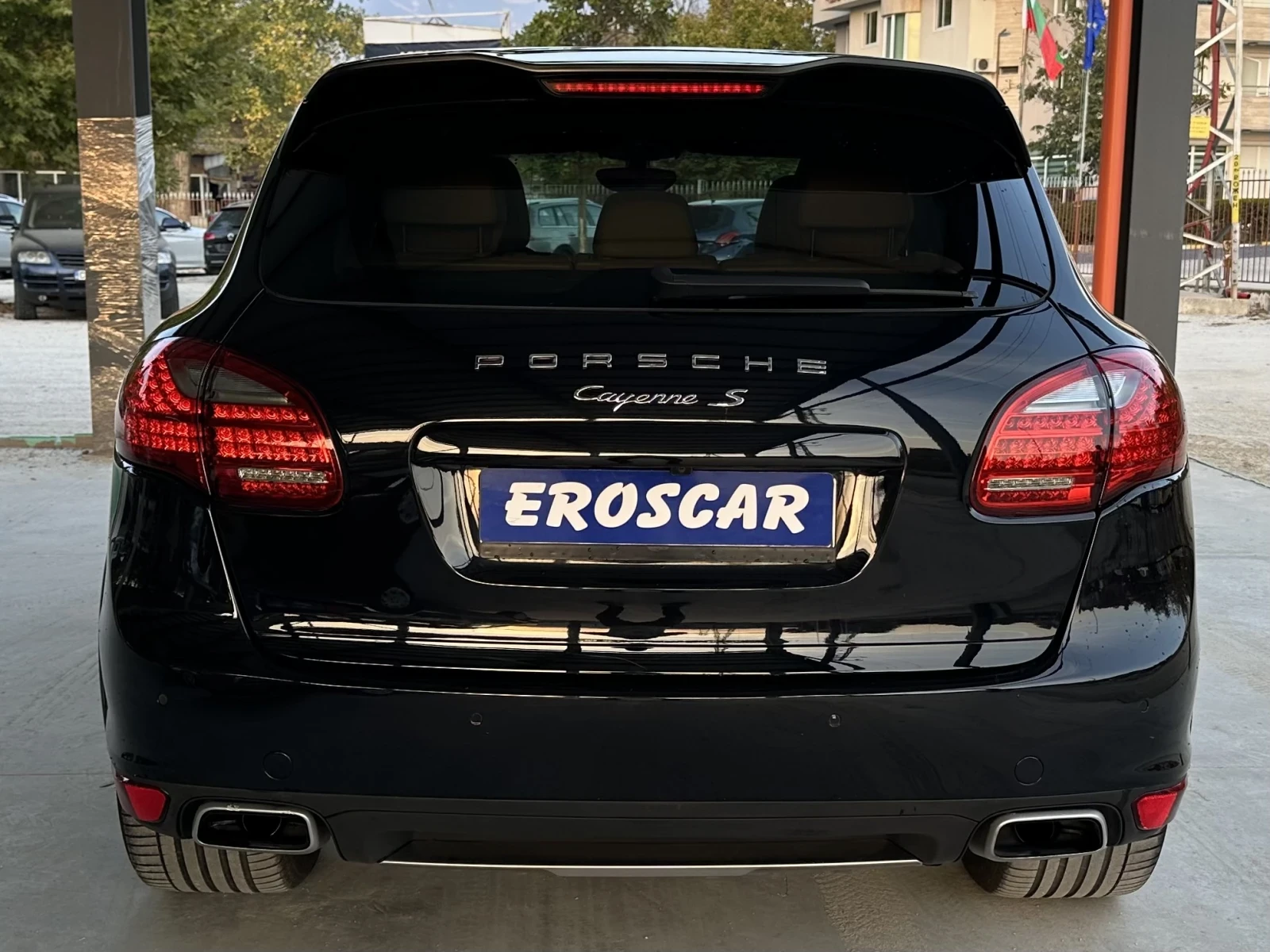 Porsche Cayenne S/4.8/CAMERA/NAVI/FULL - изображение 6