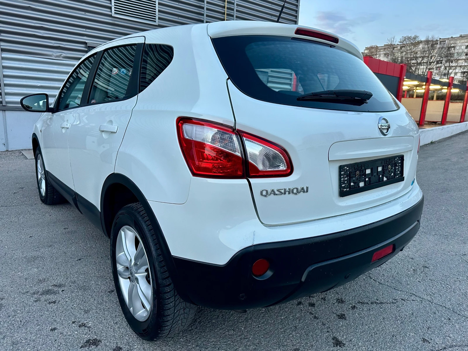 Nissan Qashqai 1.6 DCI - изображение 5