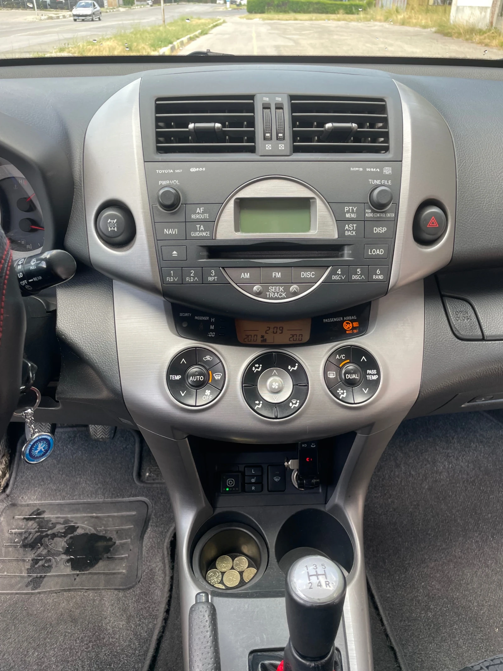 Toyota Rav4  - изображение 6