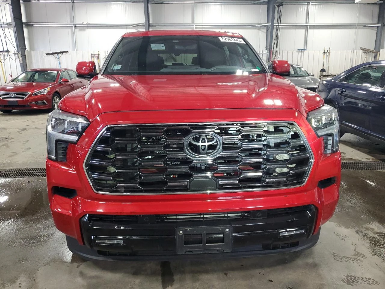 Toyota Sequoia SR5 CarPlay* M.Toчка* Дистроник* Пано*  - изображение 2
