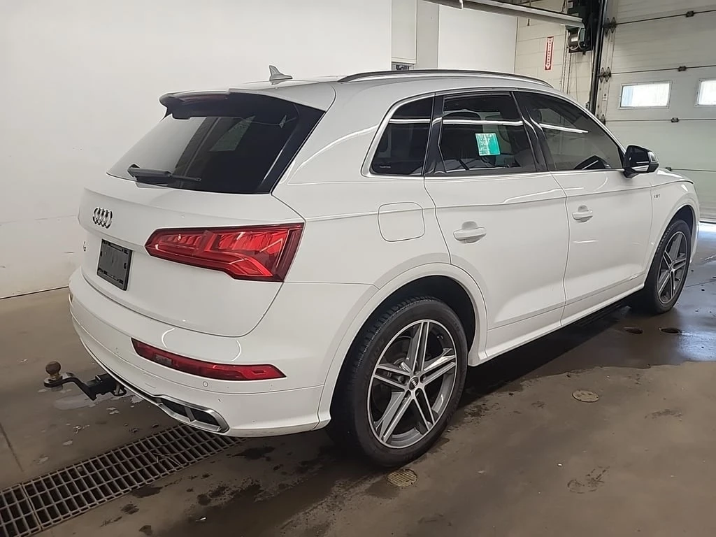 Audi SQ5 * PREMIUM PLUS * CARFAX *  - изображение 3