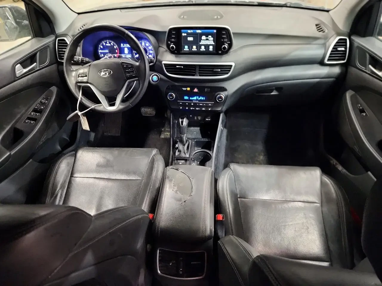 Hyundai Tucson LIMITED, снимка 8 - Автомобили и джипове - 53811869