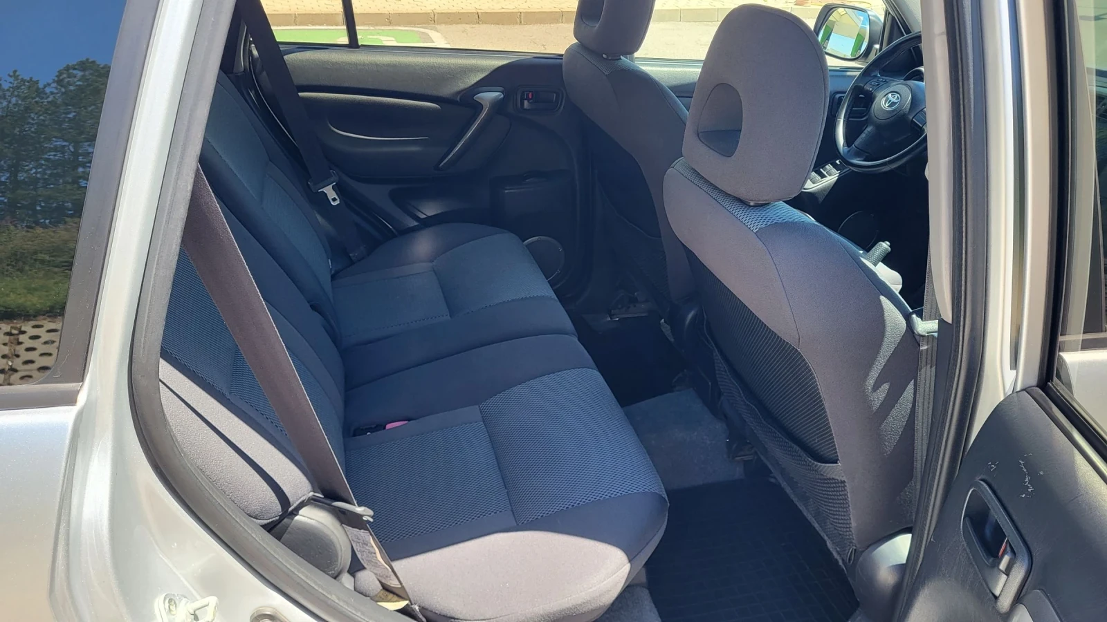 Toyota Rav4 2.0D4D-116 FACELIFT  4x4, снимка 8 - Автомобили и джипове - 54332608