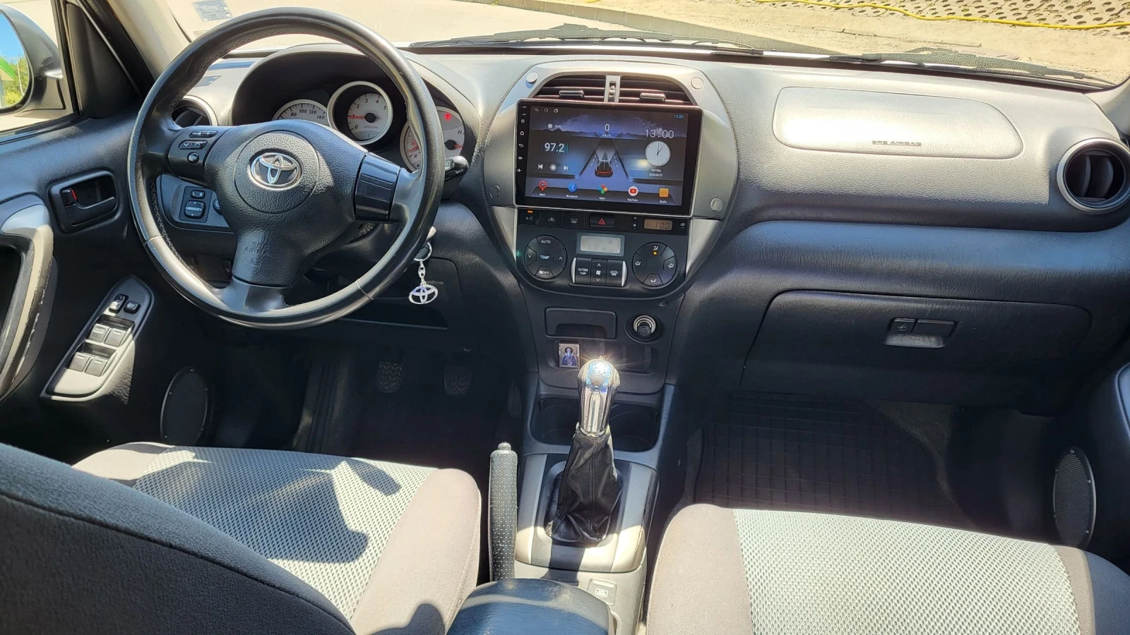 Toyota Rav4 2.0D4D-116 FACELIFT  4x4, снимка 9 - Автомобили и джипове - 54332608