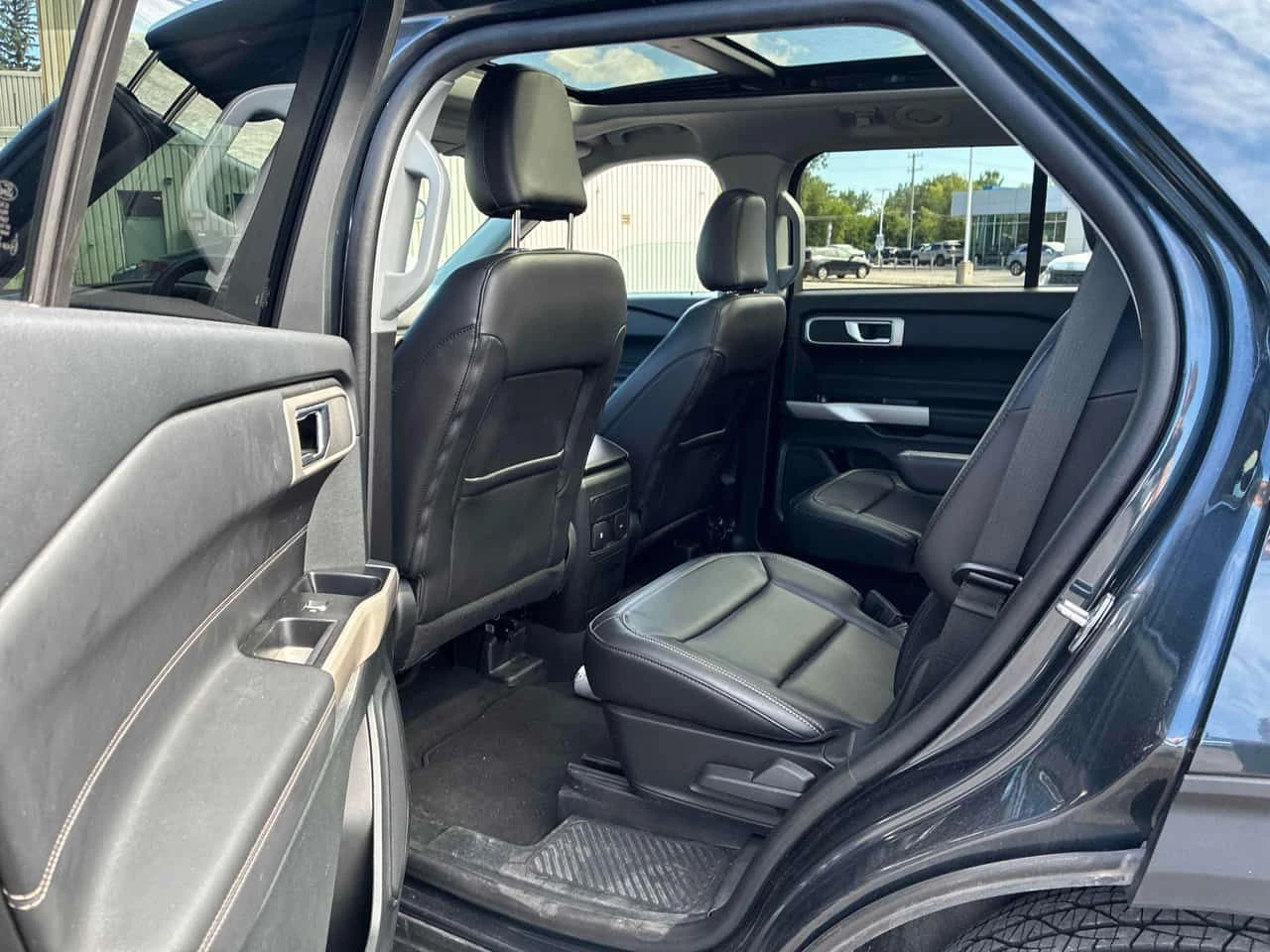 Ford Explorer XLT | CARFAX | БЕЗ ИНЦИДЕНТИ, снимка 10 - Автомобили и джипове - 55695842