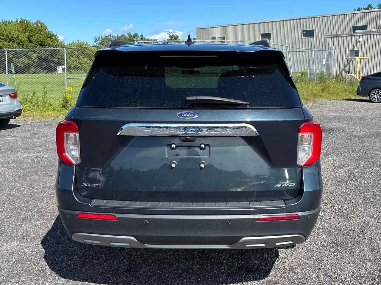 Ford Explorer XLT | CARFAX | БЕЗ ИНЦИДЕНТИ, снимка 5 - Автомобили и джипове - 55695842