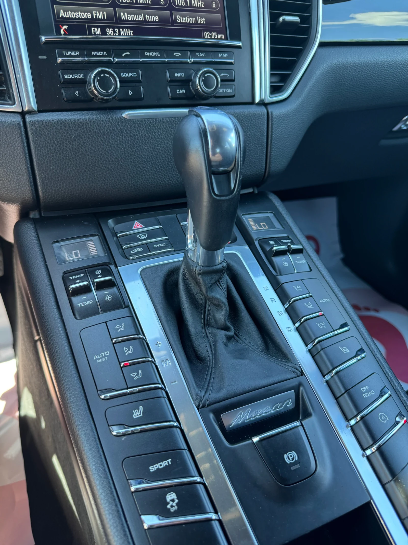 Porsche Macan, снимка 11 - Автомобили и джипове - 55901541