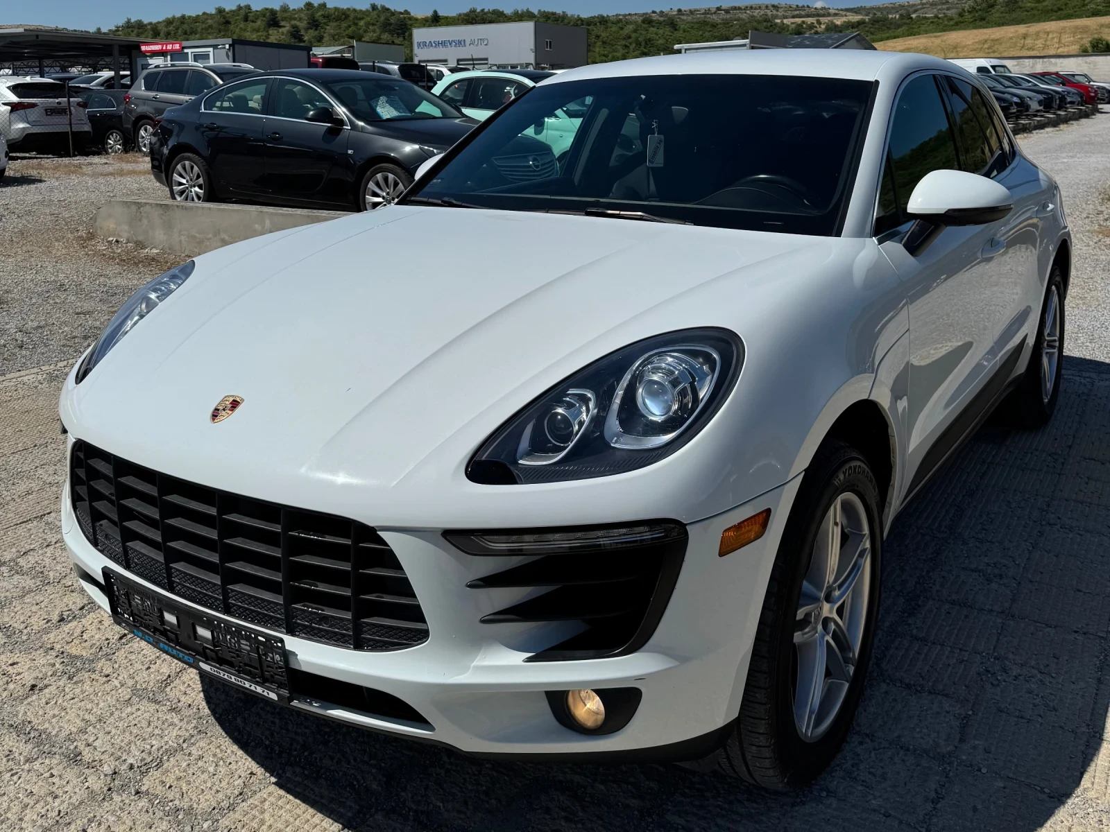 Porsche Macan, снимка 3 - Автомобили и джипове - 55901541