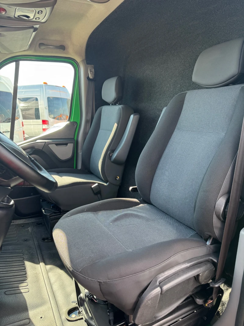 Renault Master - Maxi - Двойна гума - B категория, снимка 9 - Бусове и автобуси - 51909015