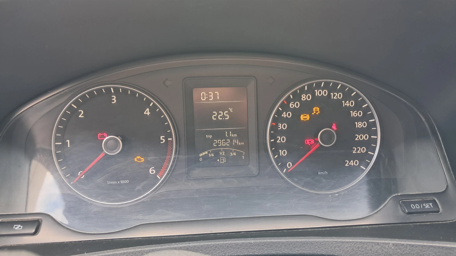 VW T5, снимка 8 - Бусове и автобуси - 55292745